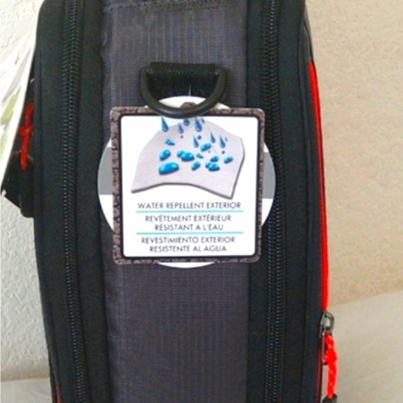 Ultra Arctic zone original expandable lunch box. New with tag. - Picture 9 of 12